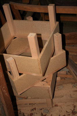 Holzgestell-Rohling eines Hocker