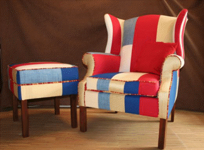 Einzigartiger Sessel mit Hocker